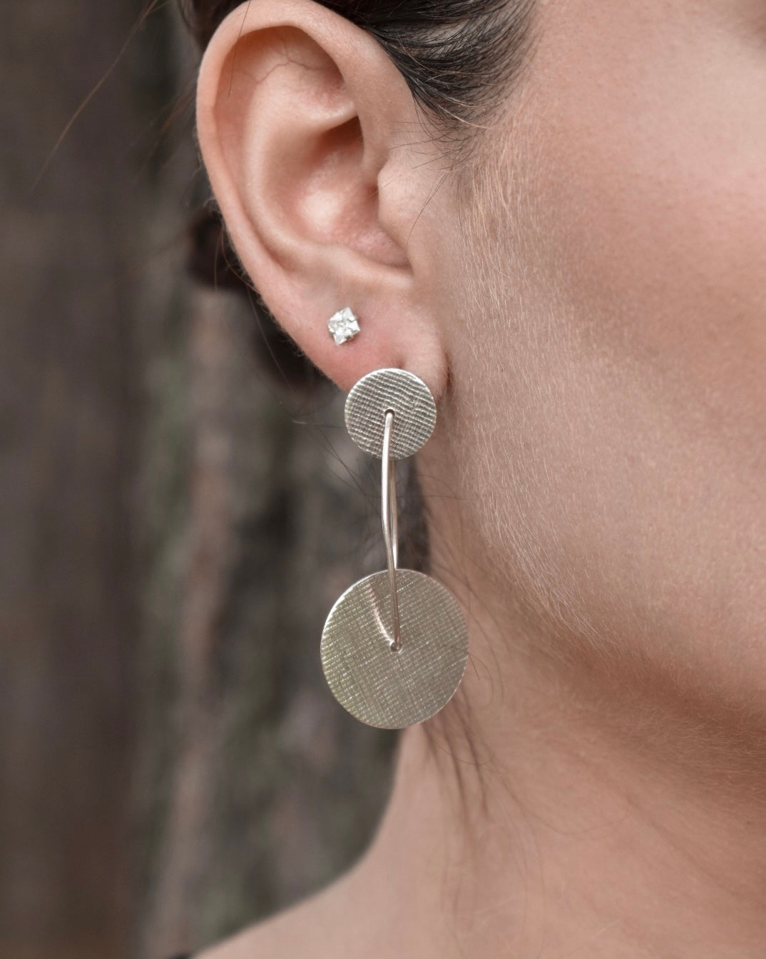 Arete plata labrada (15325-077)