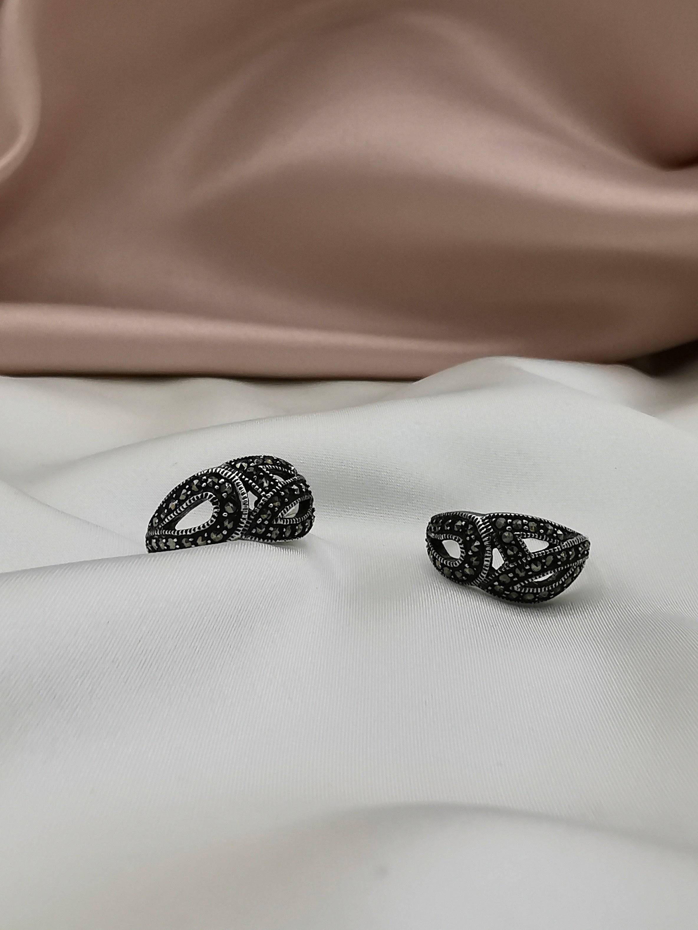 Anillo con zirconias (09250-209)