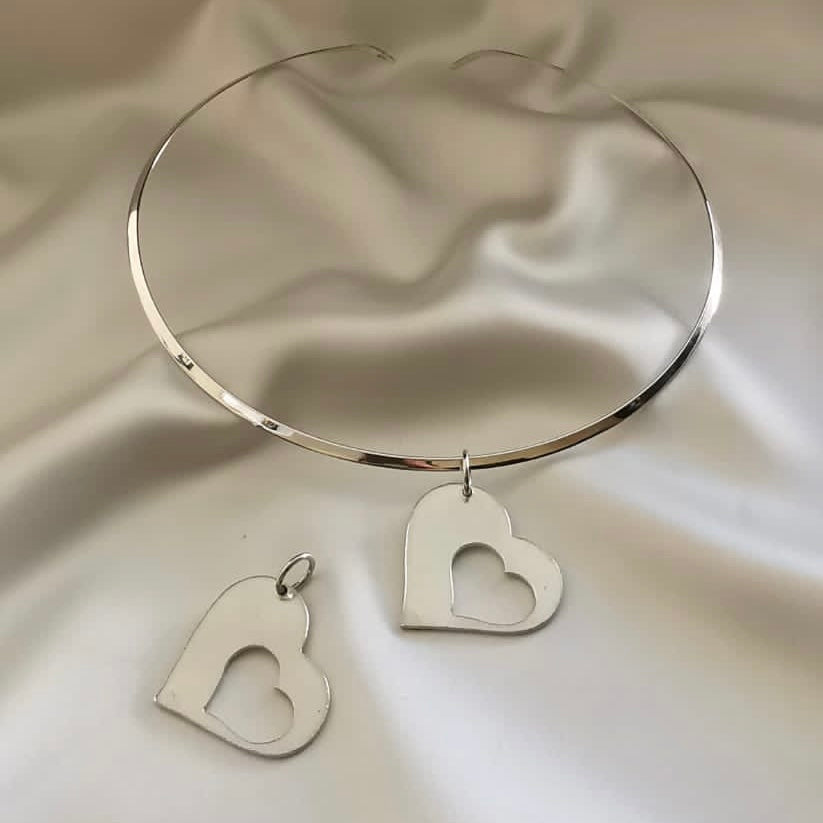 Dije de corazón hueco (04175-099)