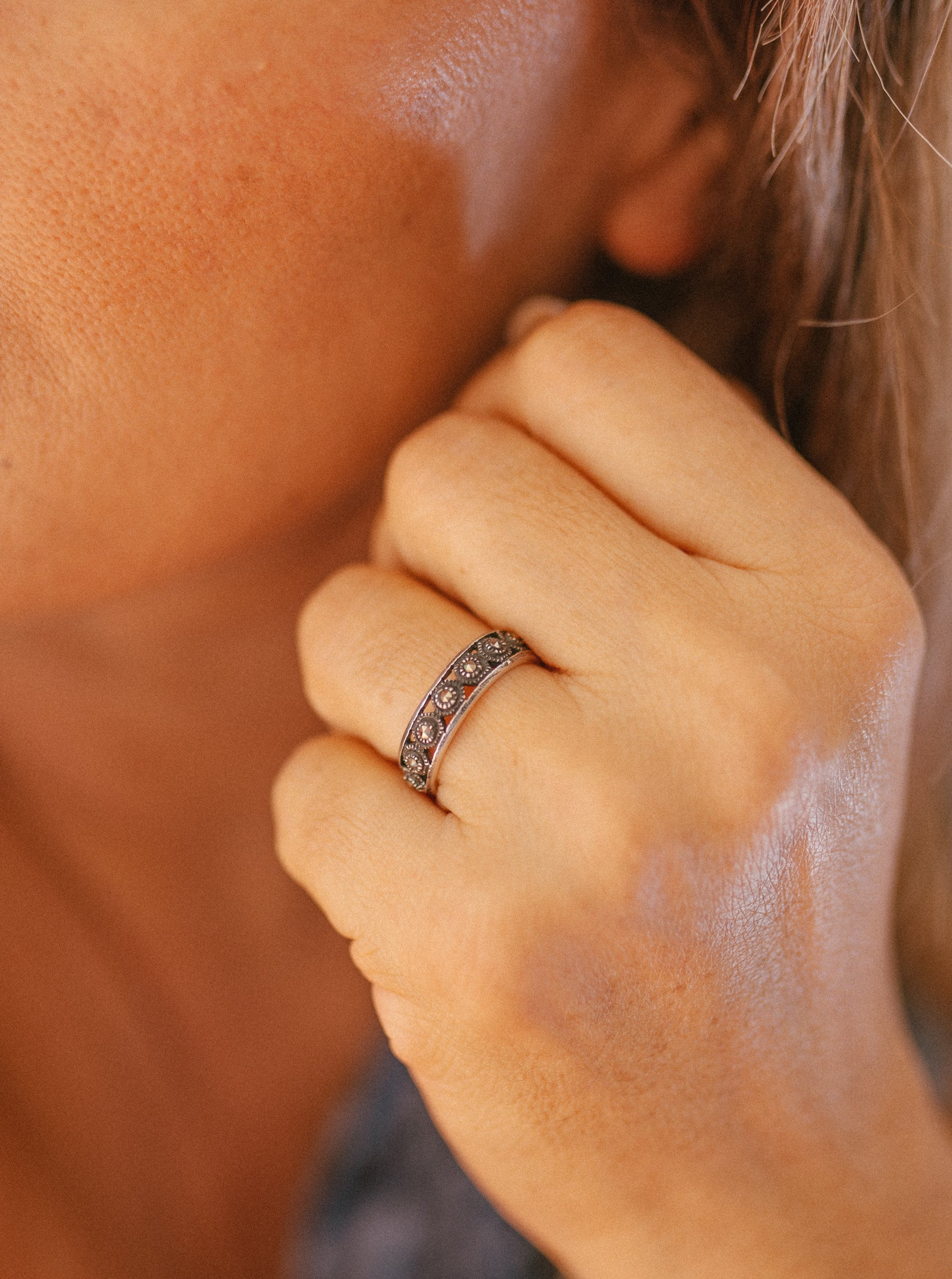 (09300-295) Anillo de zirconia y acerina