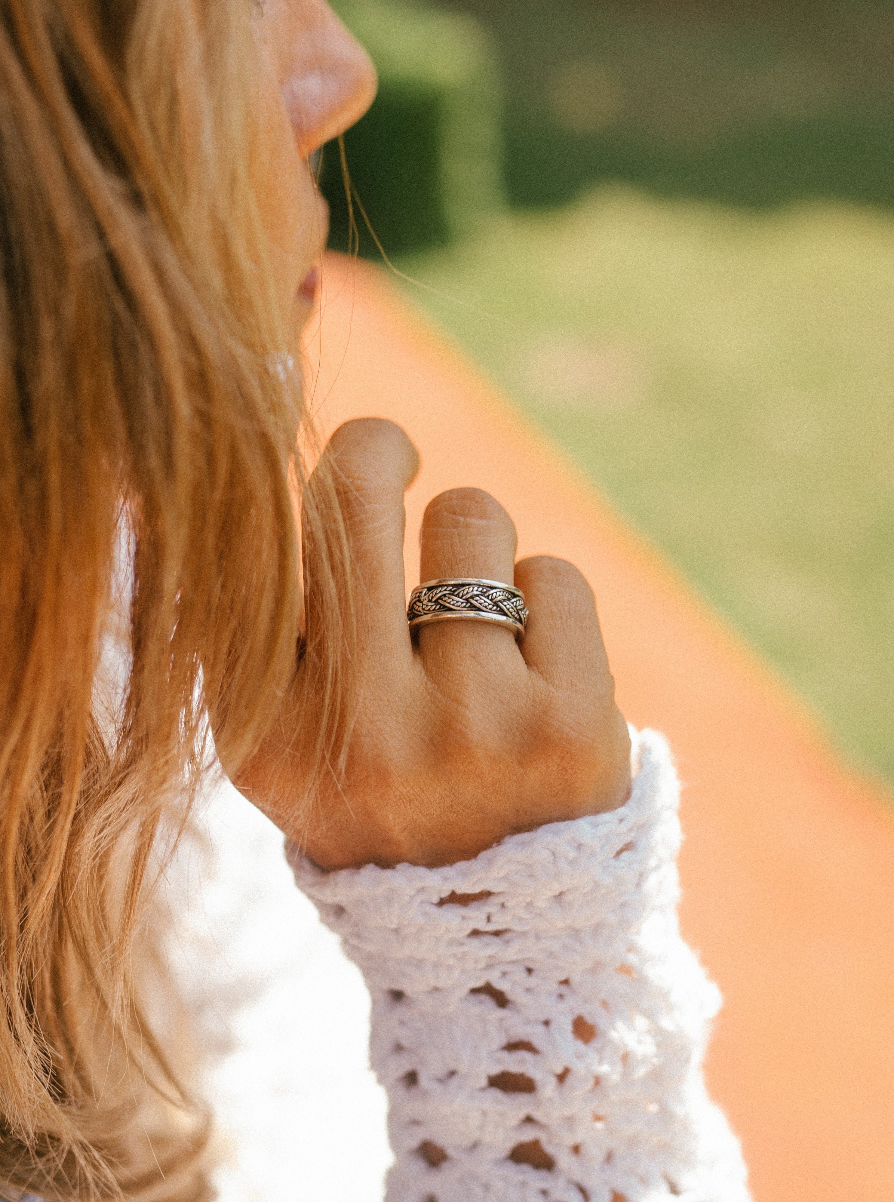 Anillo delgado trenzado plata envejecida (01400-308)