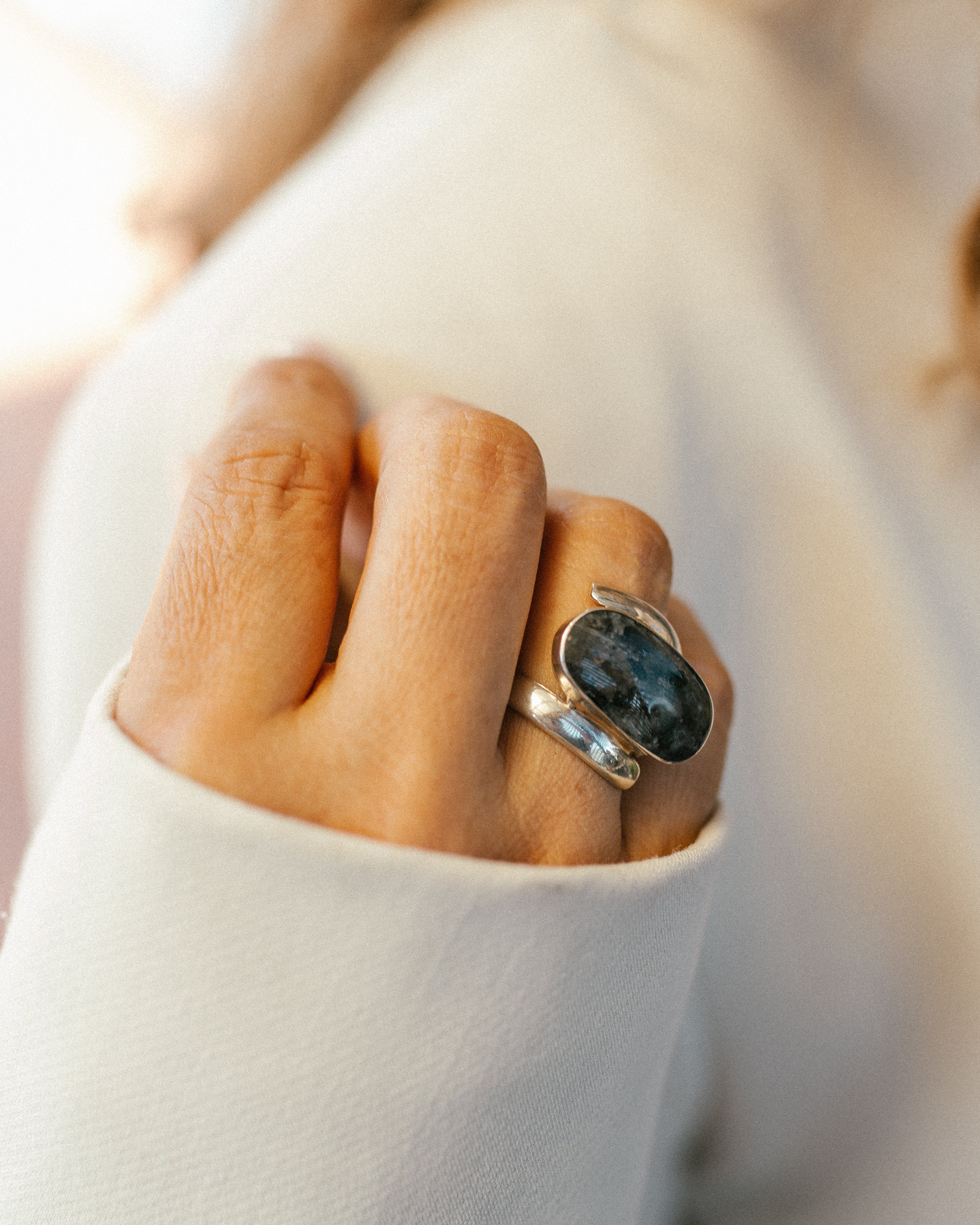 Anillo Piedra Gris (12300)