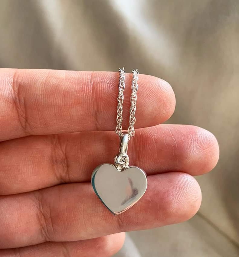 (04175-002) Dije de corazón plano