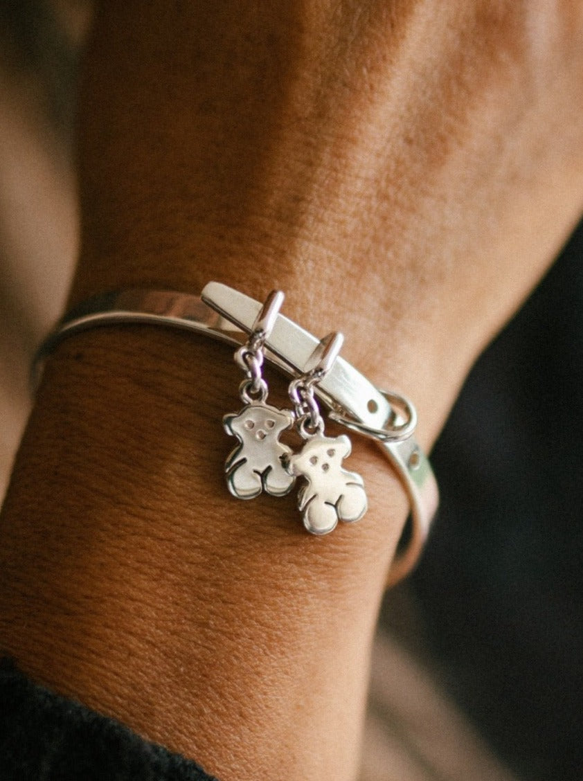 (05681-079) Pulsera aro diseño cincho con oso Tous