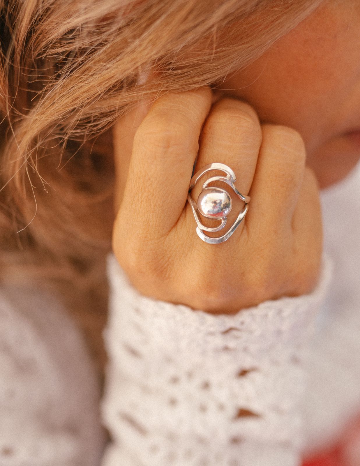Anillo de plata con bola y ondas  (01450-911)
