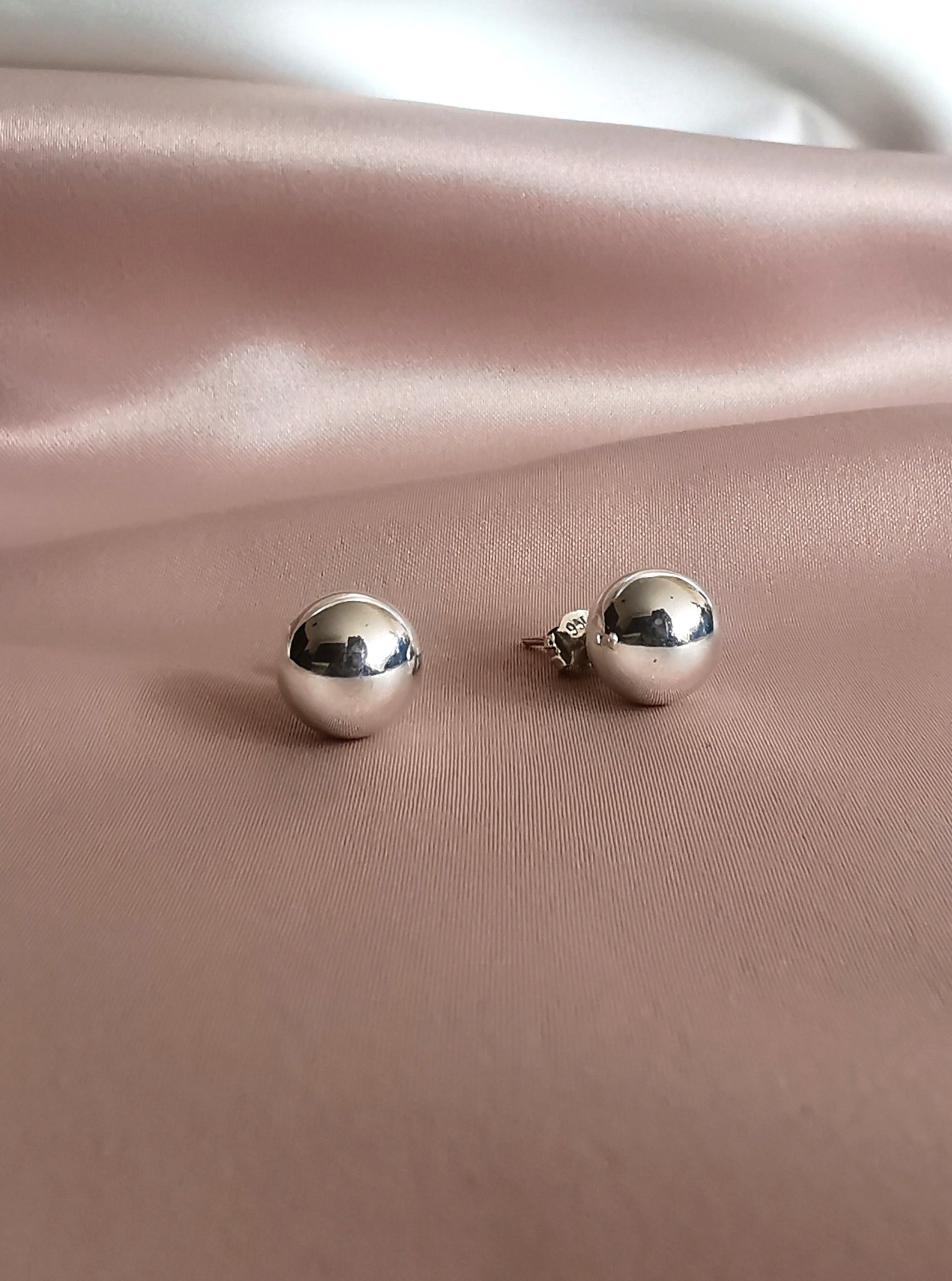 Arete de bola plata brillante (02200-079)