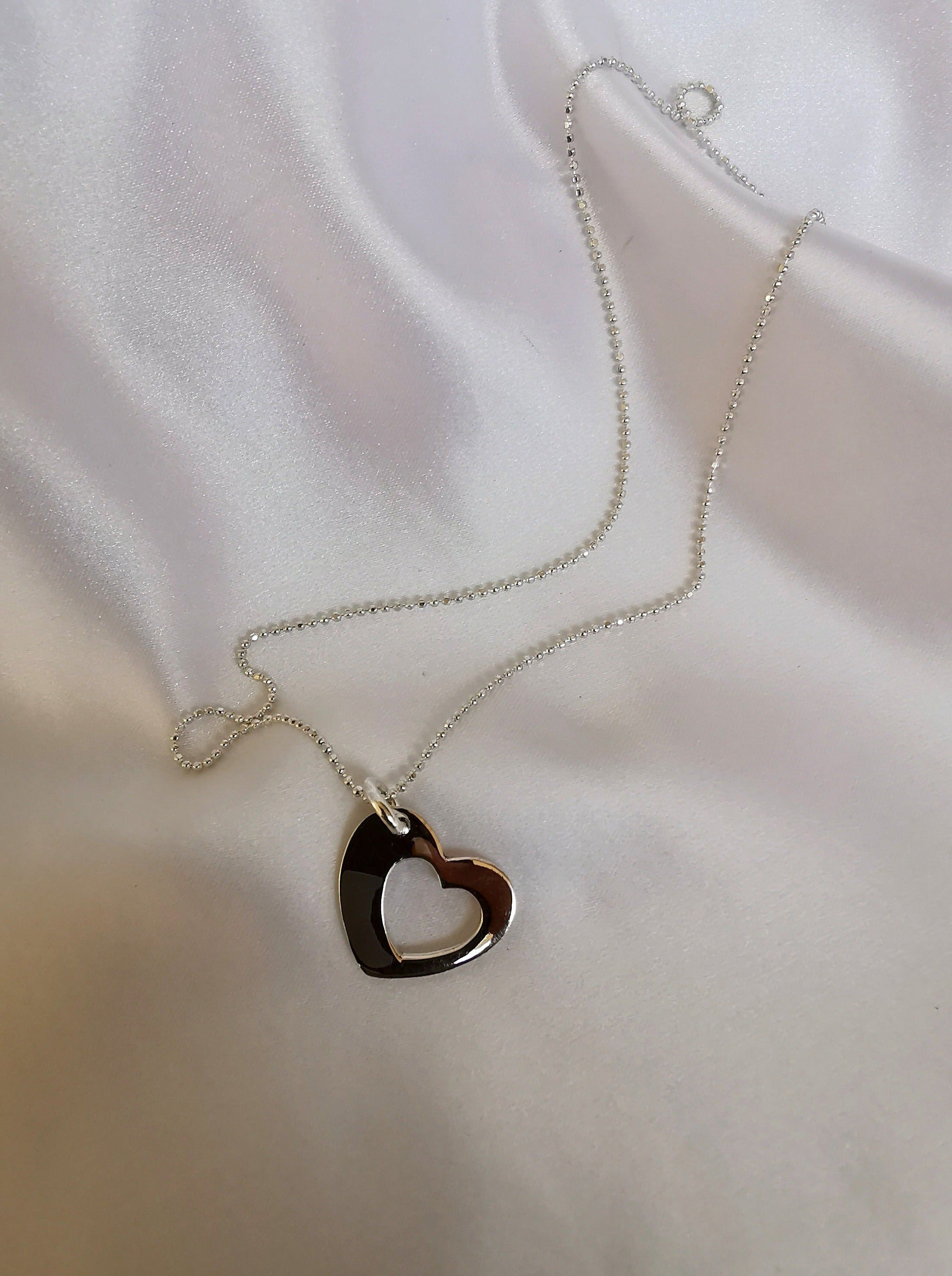 (04200-318) Dije doble corazón