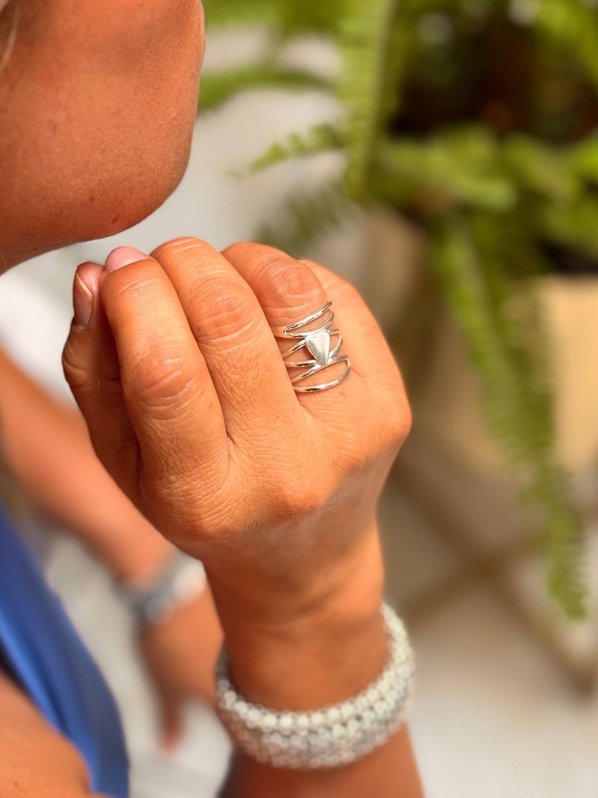 (01400-055) Anillo lineas con corazón
