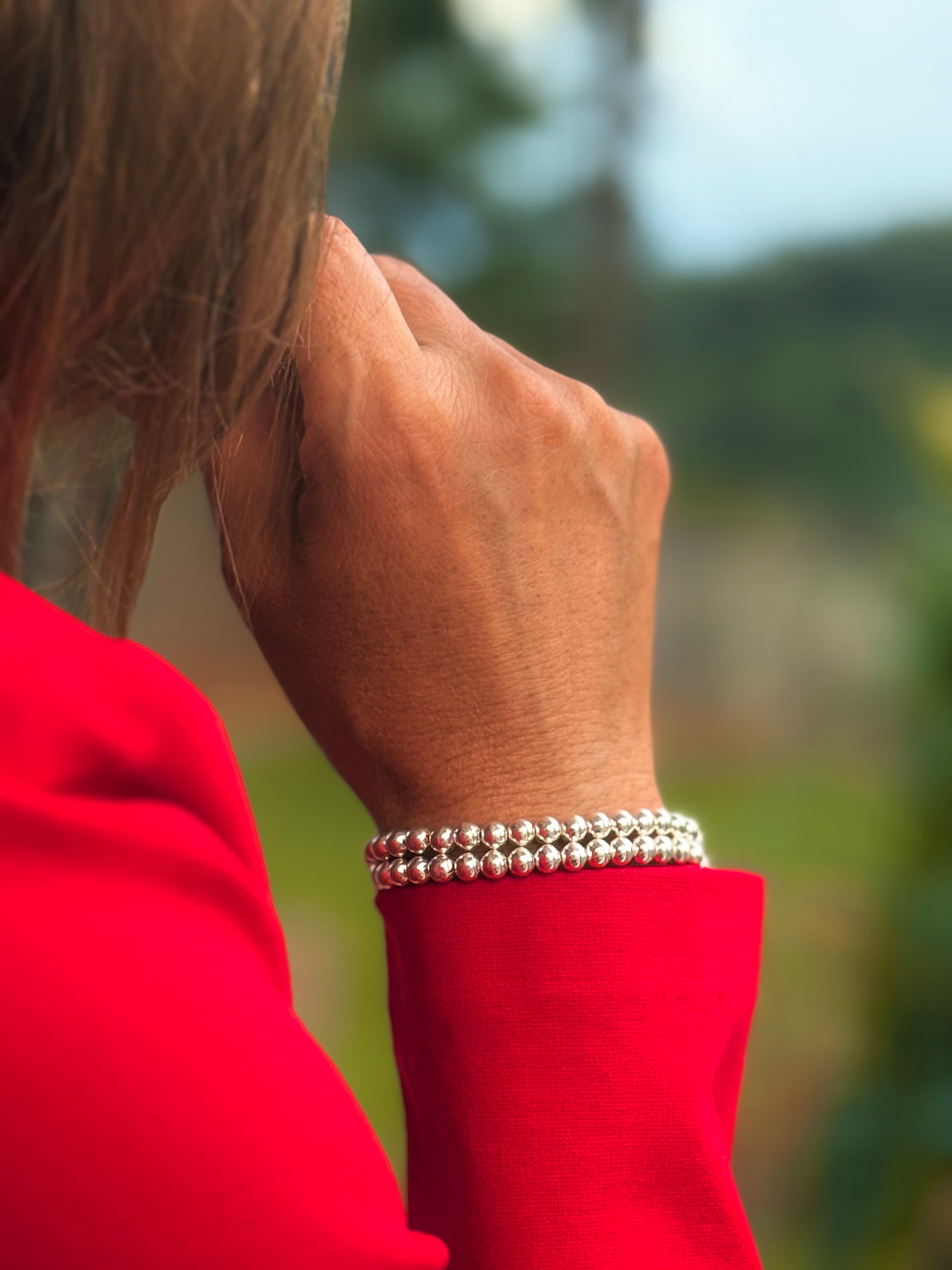 Pulsera de bolas pequeñas