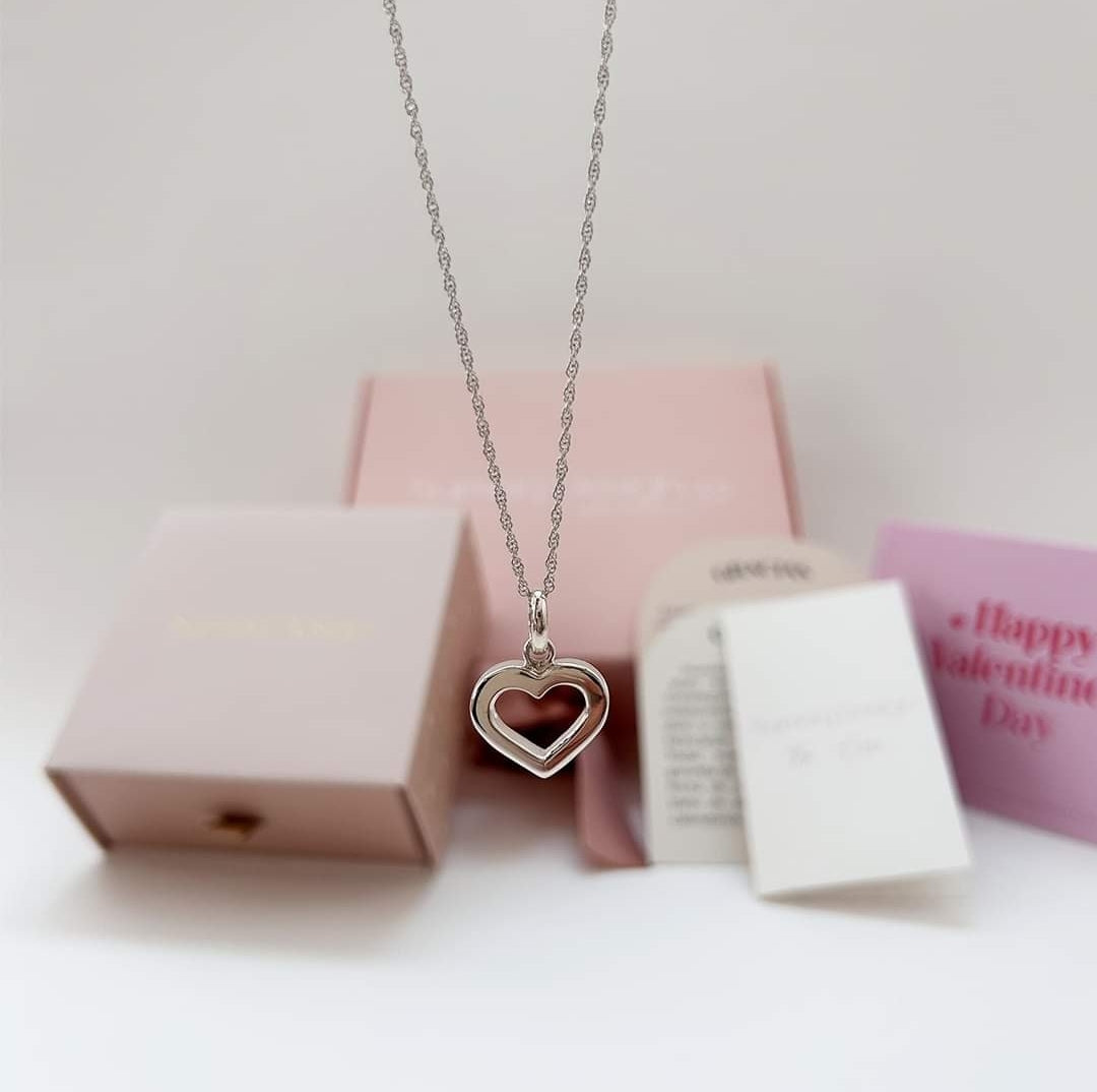 (04200-182)Dije de corazón doble