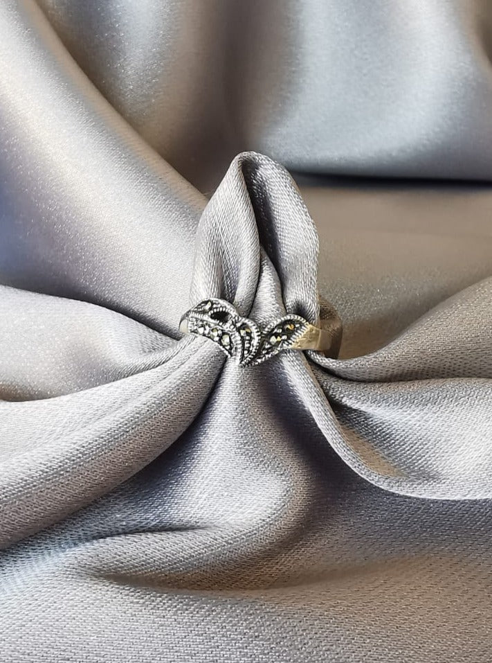 (09300-599)  Anillo de zirconia y acerina
