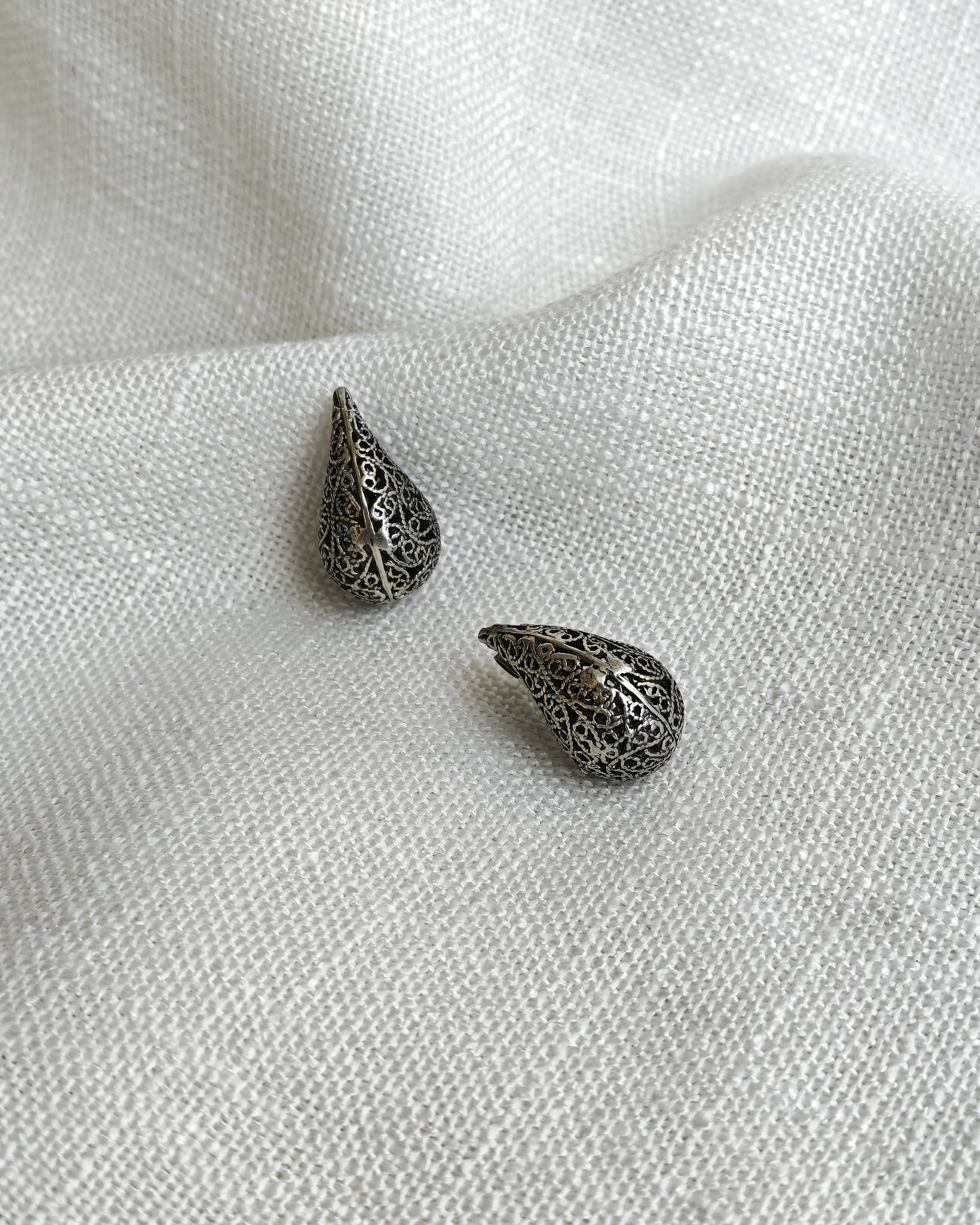 Aretes de gota (02450)